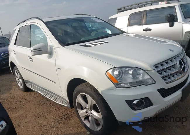 4JGBB2FB9BA746575: 44227098