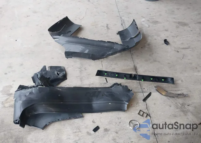 W1KCG2DB9PA033377: 44227154