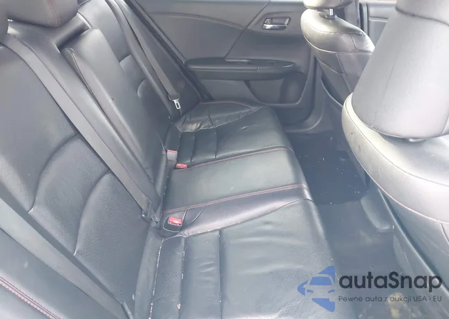 1HGCR2F10HA065792: 44227178