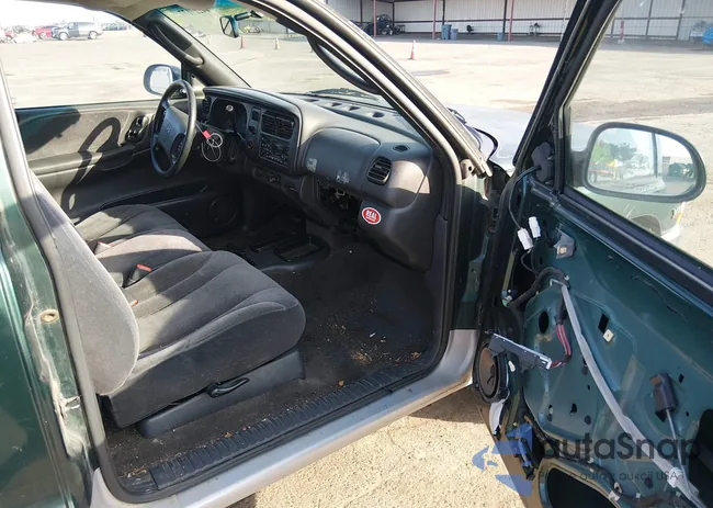 1B7GL22X1YS553073: 44227177