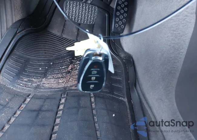 1G1ZB5ST0HF274029: 44227232