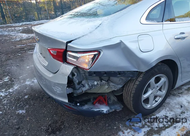 1G1ZB5ST0HF274029: 44227232