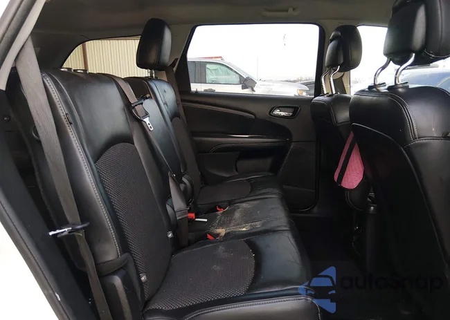 3C4PDCGG6HT633575: 44227253