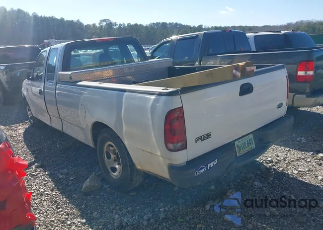 1FTRX17W03NB26109: 44228346