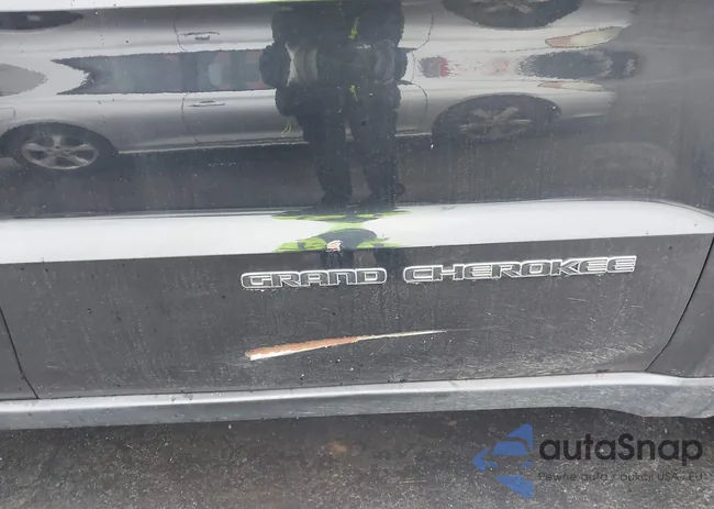 1C4RJFBG2HC803923: 44228347