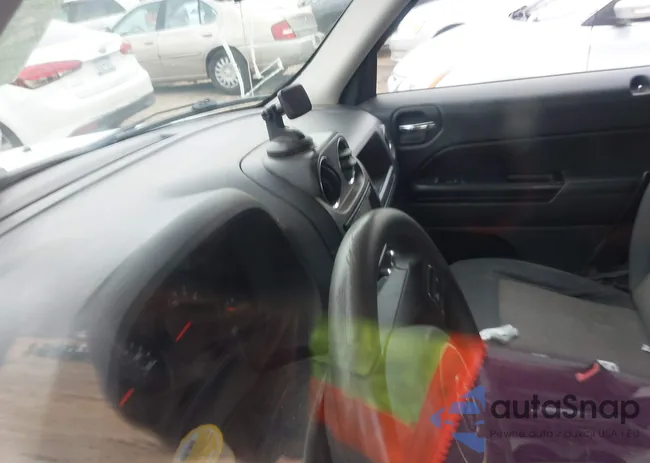 1J4NT1GA4BD264216: 44228348