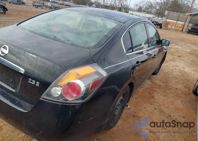 1N4AL21E48N539632: 44228370