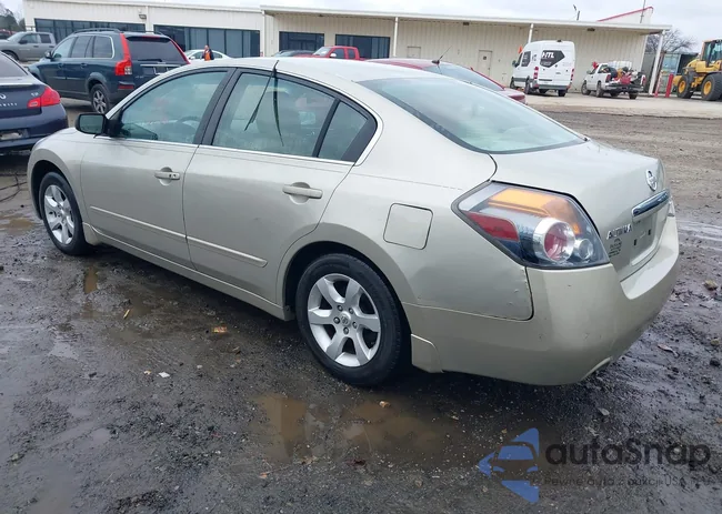 1N4AL21E49N422084: 44228380