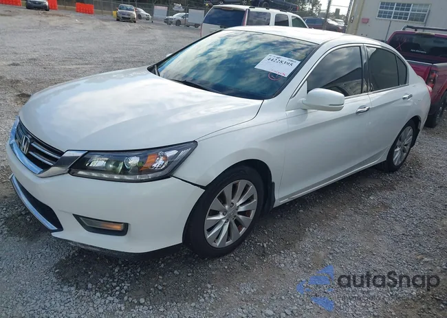 1HGCR3F84DA000344: 44228395