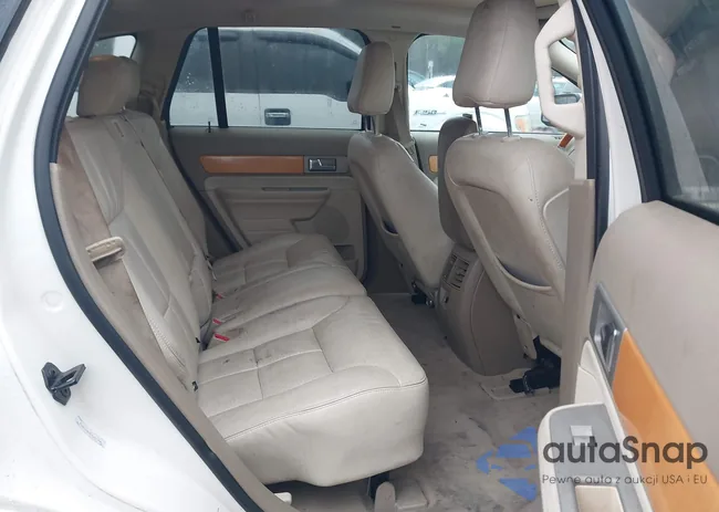 2LMDU68C27BJ30488: 44228414