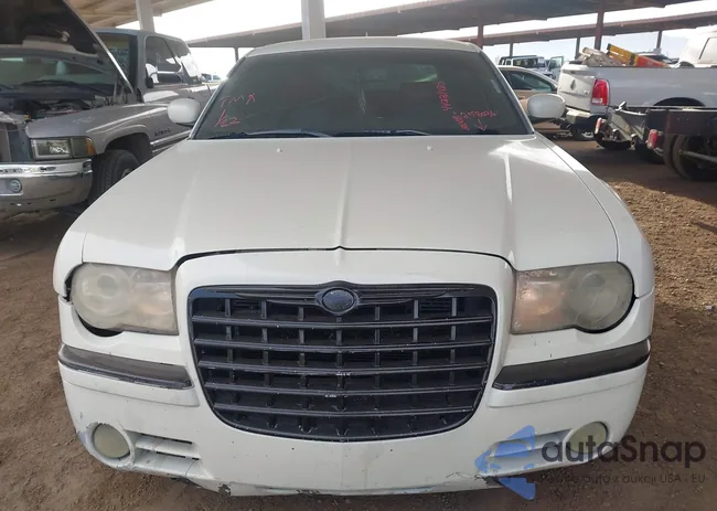 2C3KA33GX8H258036: 44228430