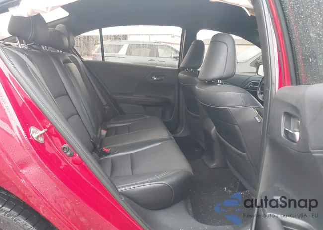 1HGCR2F50GA245873: 44228549