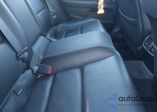 19UUA9F5XBA001371: 44228557