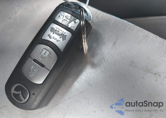 JM1GJ1U55G1482024: 44228558