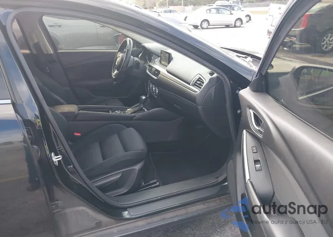 JM1GJ1U55G1482024: 44228558