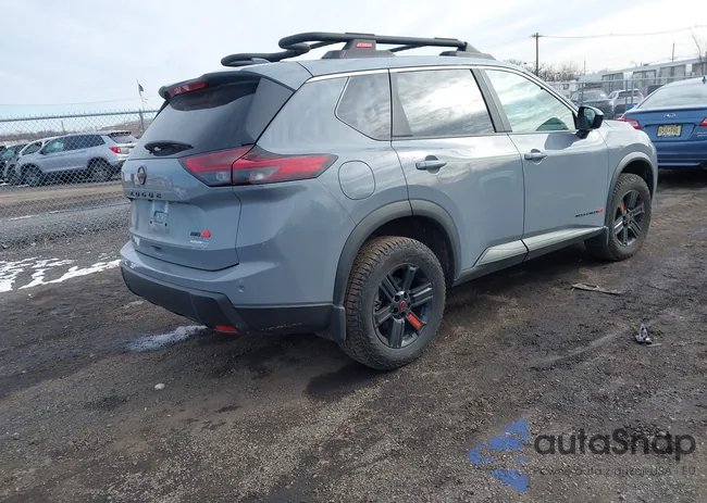 5N1BT3BB8SC795974: 44228578