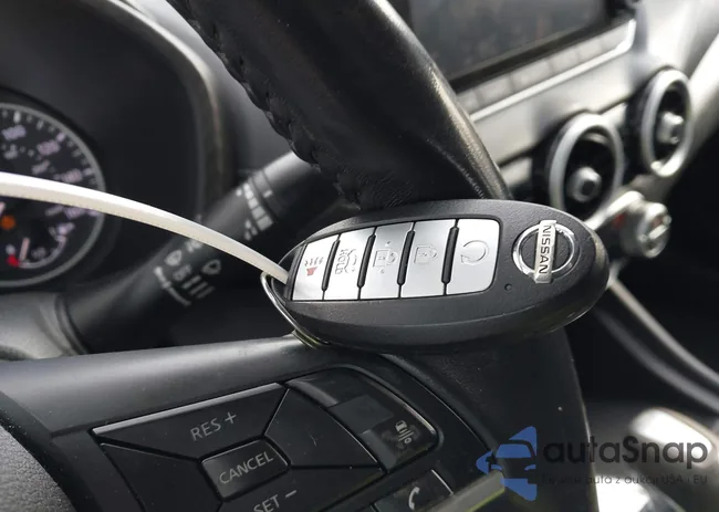 3N1AB8CV6MY246568: 44228682