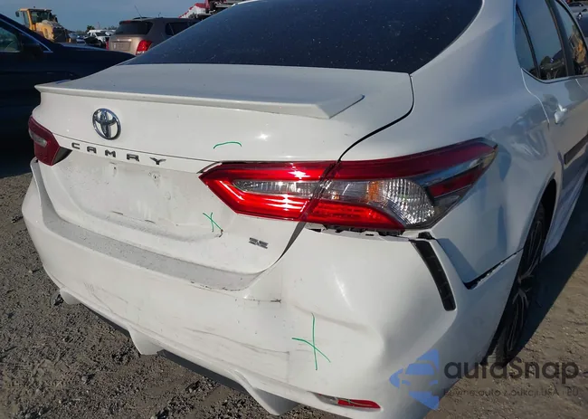 4T1B11HK7JU626751: 44228692