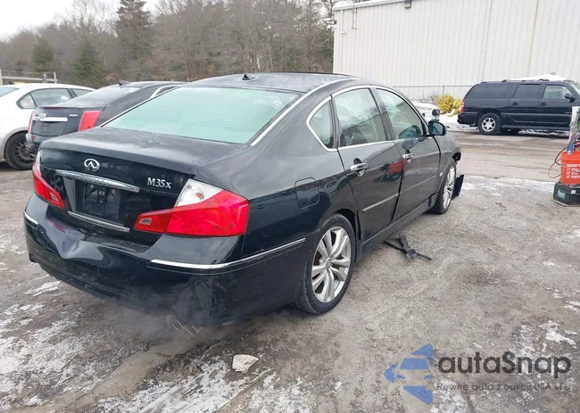 JN1CY0AR7AM960366: 44228697