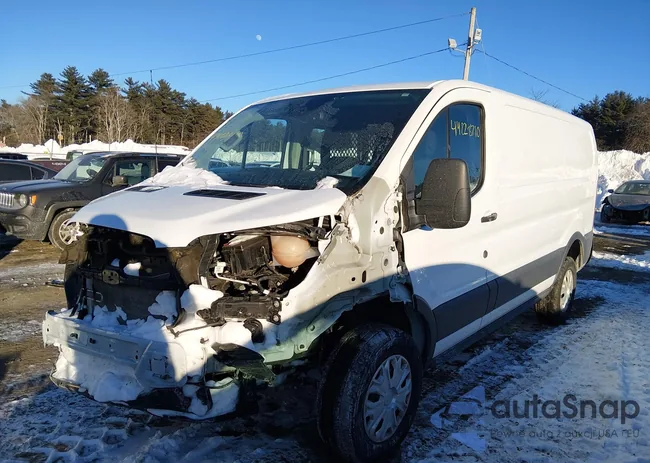 1FTYR1YM2JKB32706: 44228710