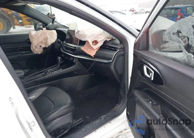 3C4NJDCB7NT169241: 44228711