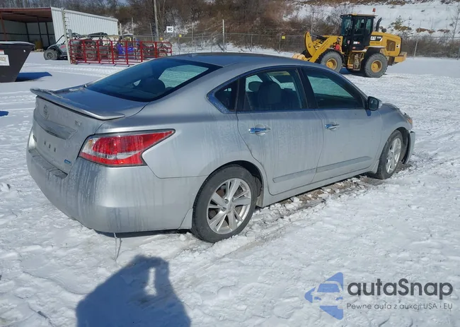 1N4AL3AP4EC404598: 44228744