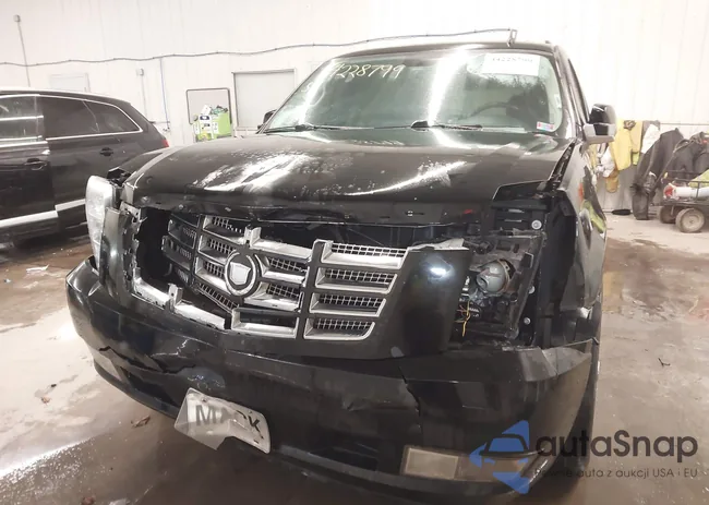 1GYS4BEF7BR122885: 44228799