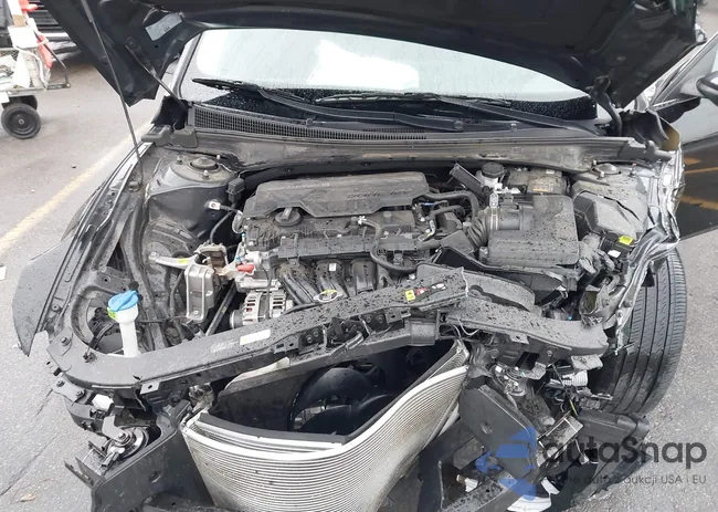 KMHLS4DG3RU732677: 44228800