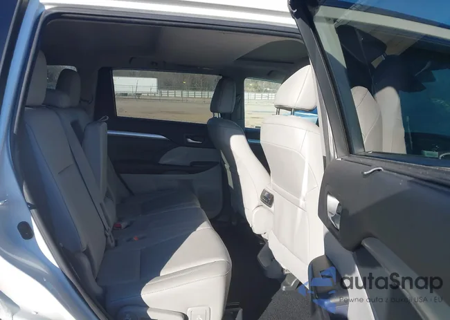 5TDJZRFH2HS468963: 44228829