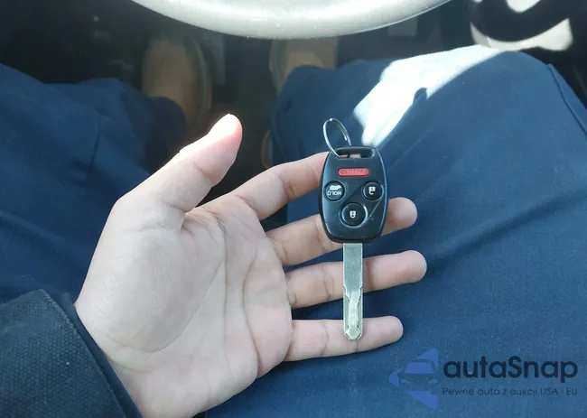 5FNYF4H97DB066192: 44228846