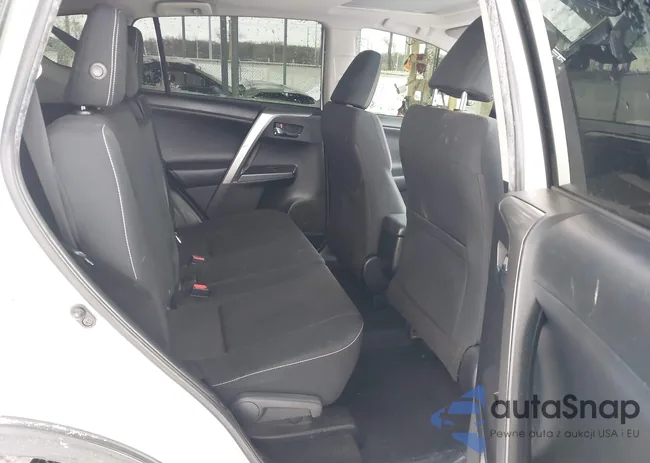 JTMRFREV2HD205953: 44228860