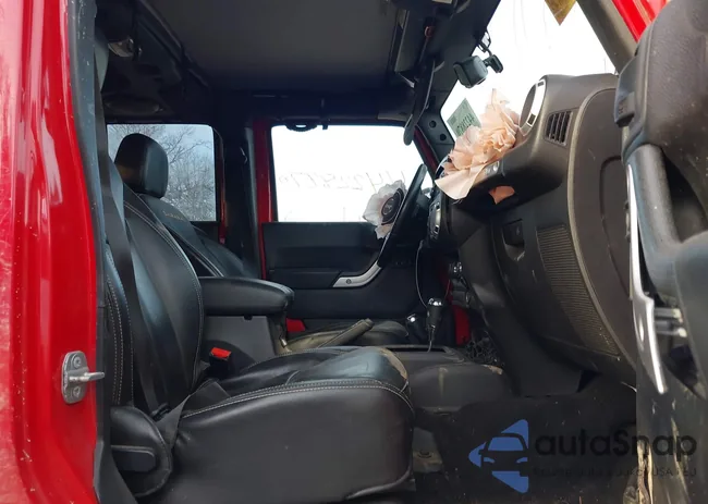 1C4HJWEG6EL284376: 44228870