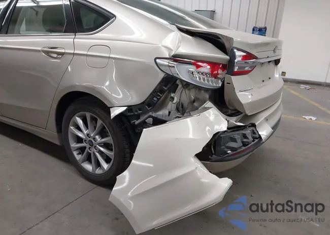 3FA6P0H75HR207492: 44227973