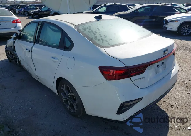 3KPF24ADXME306018: 44227991