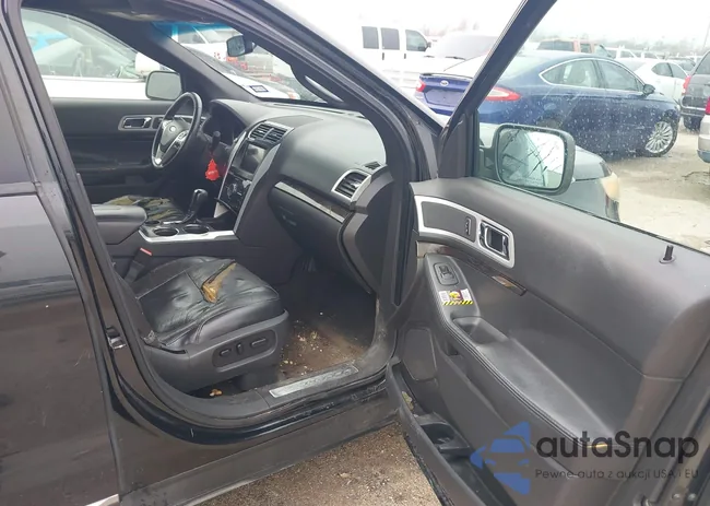 1FMHK7F82BGA68406: 44228008