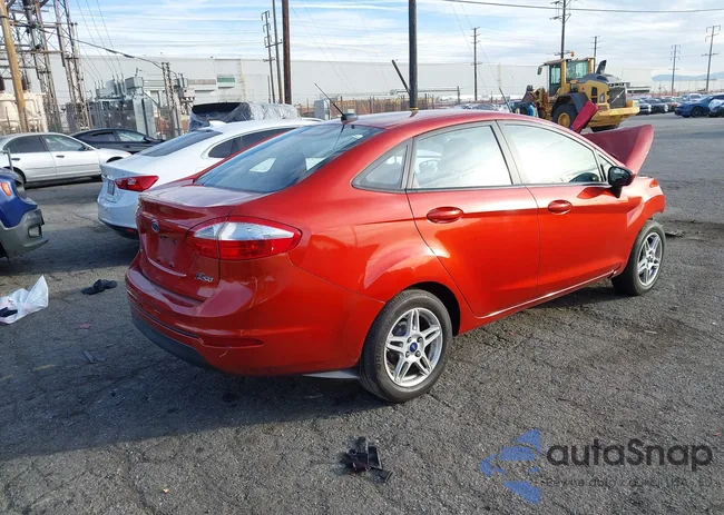 3FADP4BJ1JM135261: 44228022