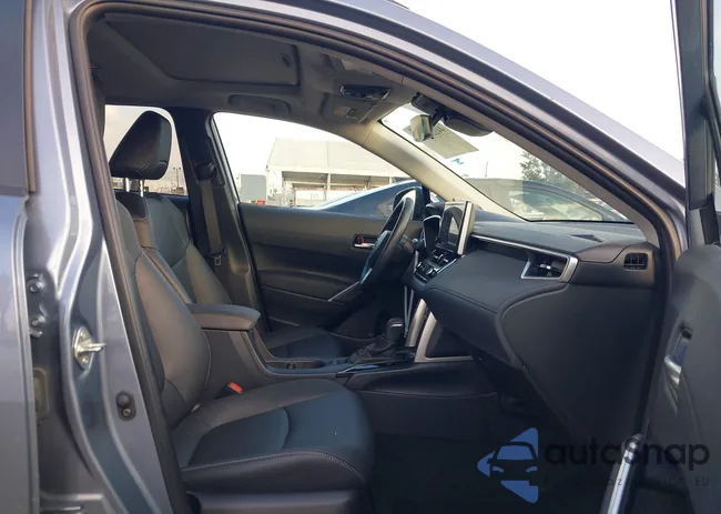 7MUDAABG6RV082637: 44228029