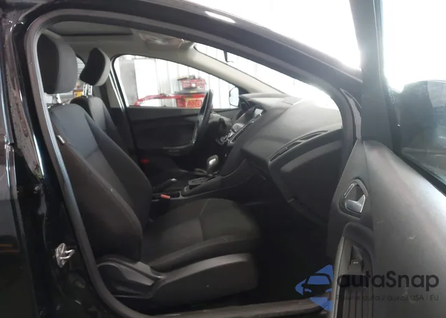 1FADP3H29HL257999: 44228082