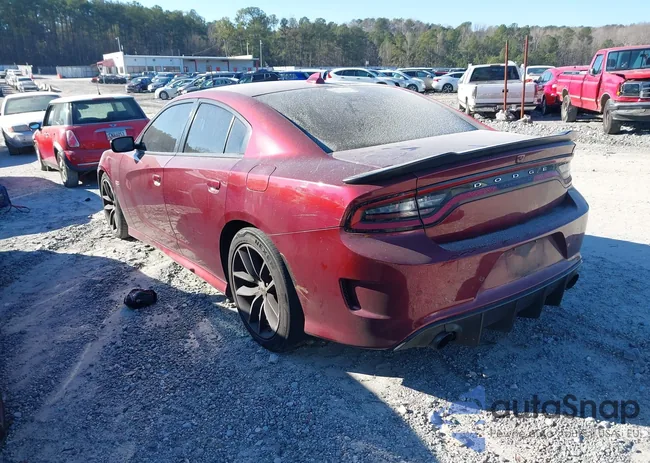 2C3CDXGJ8JH283046: 44228111