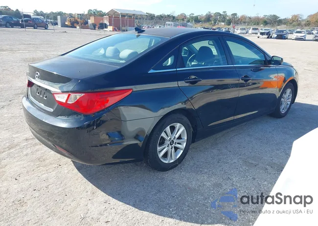 5NPEB4AC9DH795803: 44228116