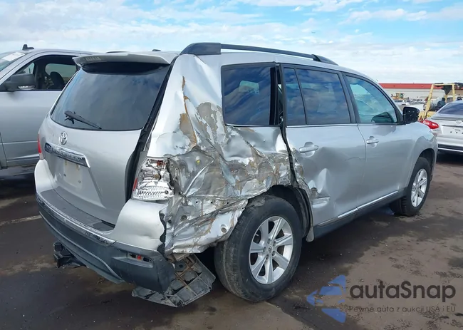 5TDZK3EH1CS078743: 44228151