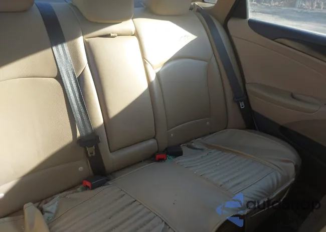 5NPEC4AC4DH605841: 44228162