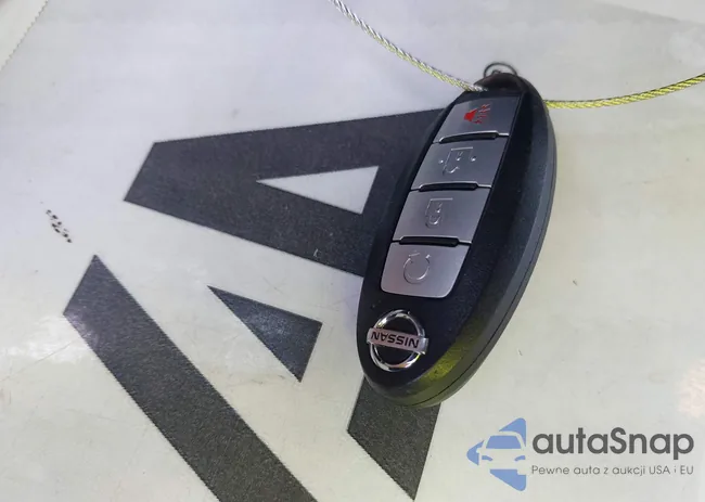 3N1CP5CU8JL538165: 44228182