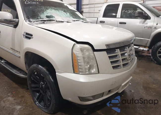 1GYFK63878R252421: 44228243