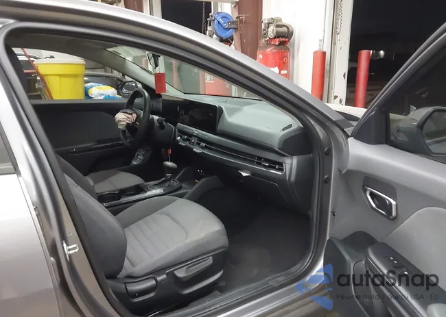 3KPFU4DE7SE084386: 44228277