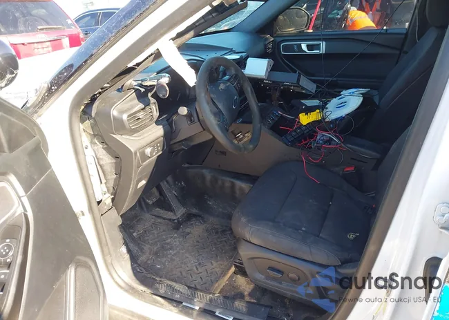 1FM5K8AB2LGC51530: 44228318