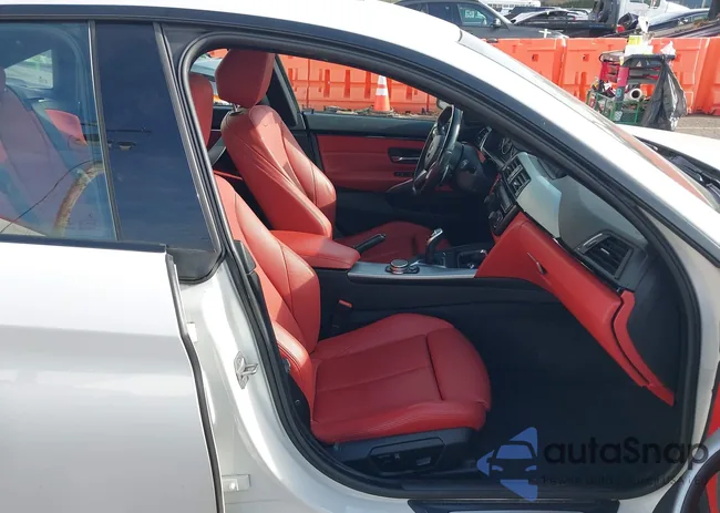 WBA4B3C55FD669688: 44228336