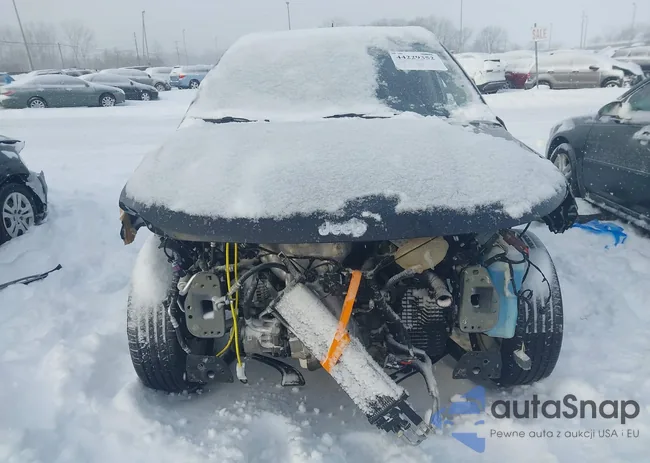 3C4NJDBBXKT696428: 44229352