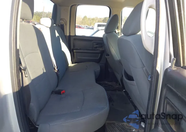 1C6RR6FT7ES135352: 44229394