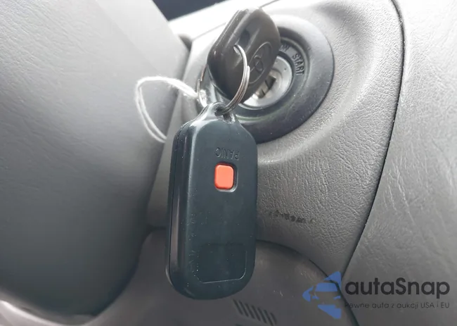 4T1BF28B43U331553: 44229416